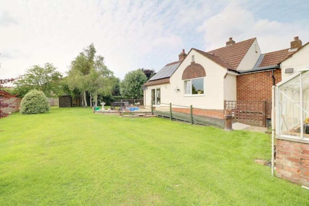 Millfields Cottage And Garden Goxhill  エクステリア 写真