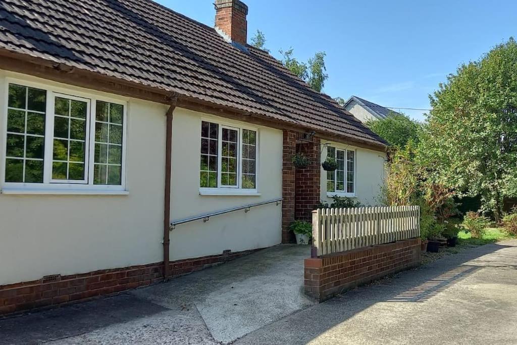 Millfields Cottage And Garden Goxhill  エクステリア 写真